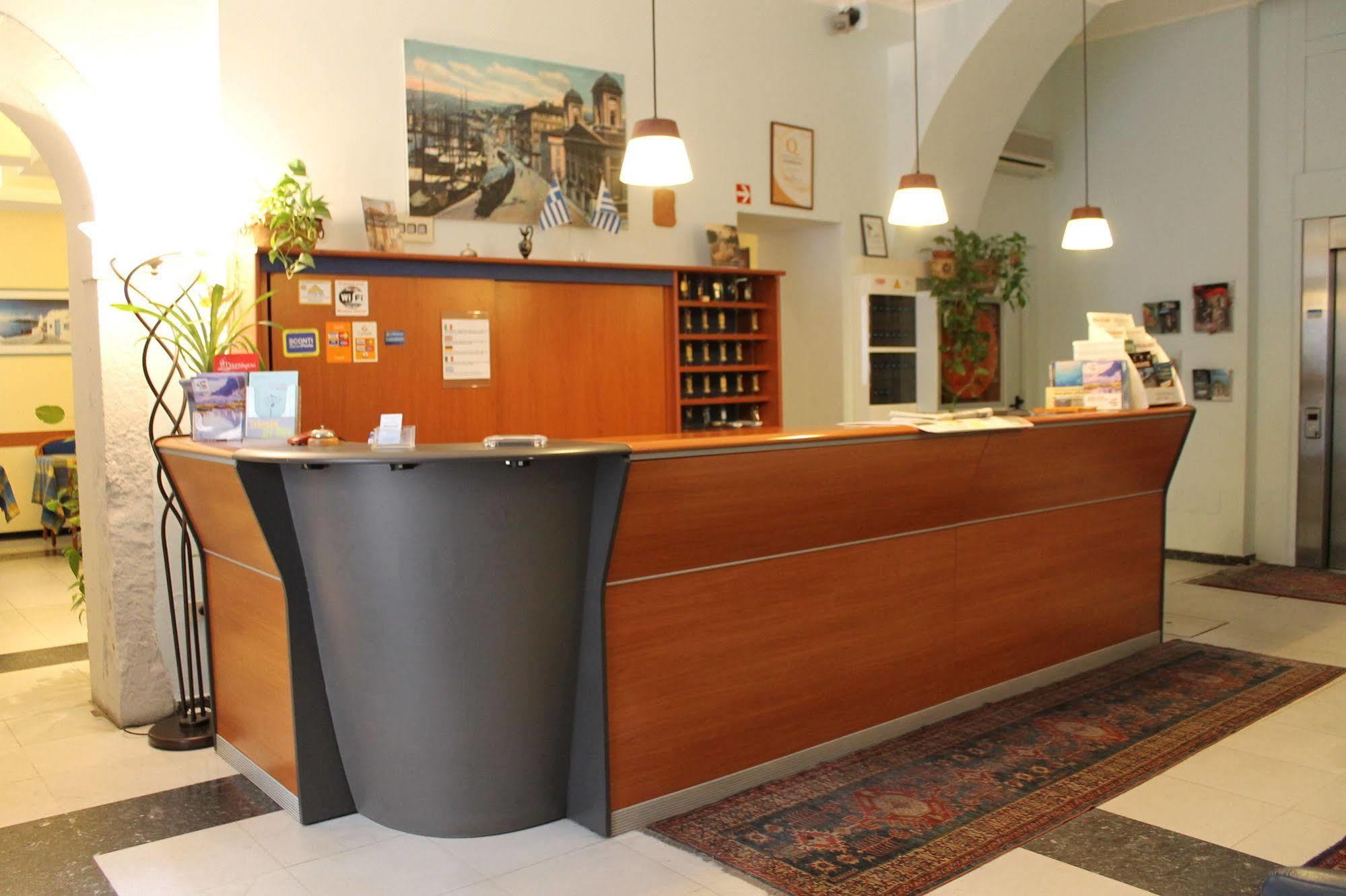 Youme Design Place Hotel Trieste Eksteriør billede